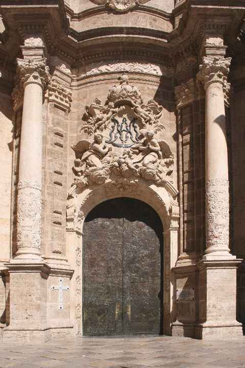 大教堂 Cathedral : 18 世紀 巴洛克 Baroque 鐵門