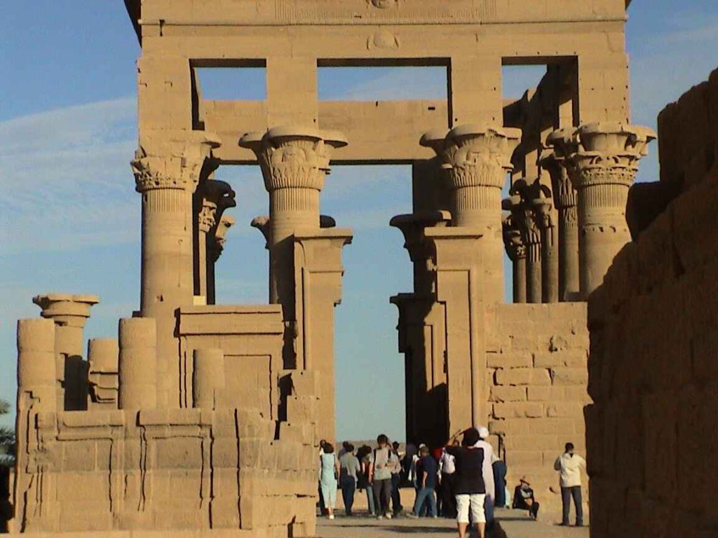 尼羅河遊輪 : 費萊神殿 Philae Temple & 艾德夫神殿 / 荷魯斯神殿 Temple of Edfou