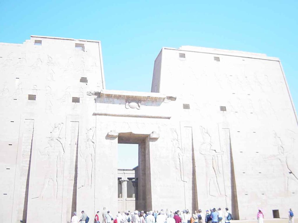 尼羅河遊輪 : 費萊神殿 Philae Temple & 艾德夫神殿 / 荷魯斯神殿 Temple of Edfou