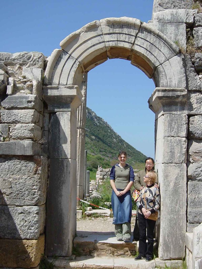 愛菲索斯 Ephesus : 哈德良神殿 Temple of Hadrian