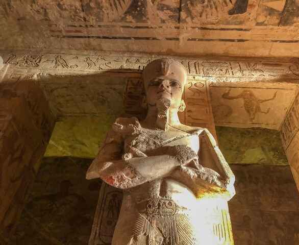 布辛貝神殿 Abu Simbel Temple : 法老的永恆榮耀