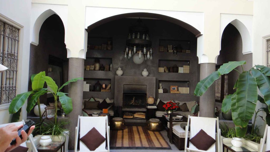 舊城區內的小型精品旅館「Riad」大堂