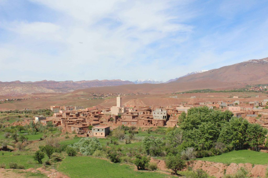 烏尼拉山谷 Ounila Valley