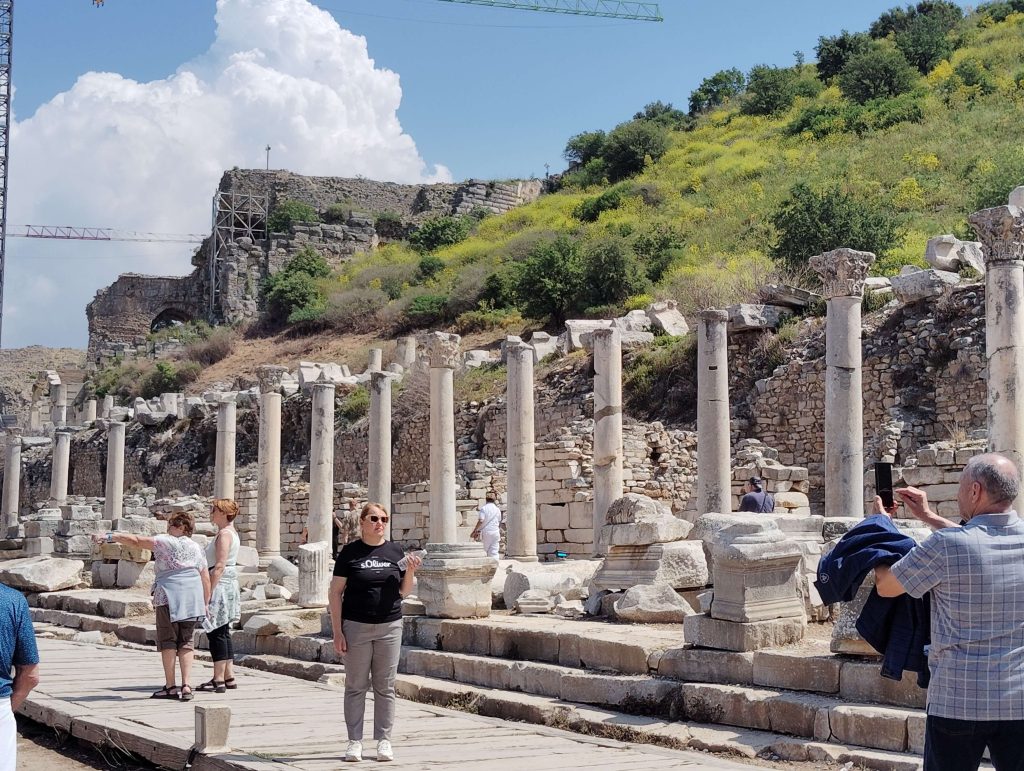 愛菲索斯 Ephesus : 集市 Agoras