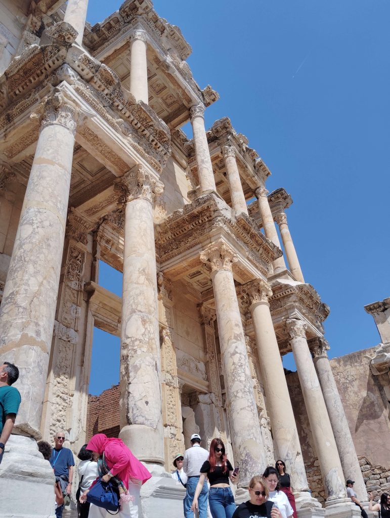 愛菲索斯 Ephesus : 塞爾蘇斯圖書館 Library of Celsus