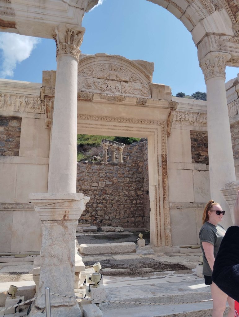 愛菲索斯 Ephesus : 阿特米斯神廟 Temple of Artemis