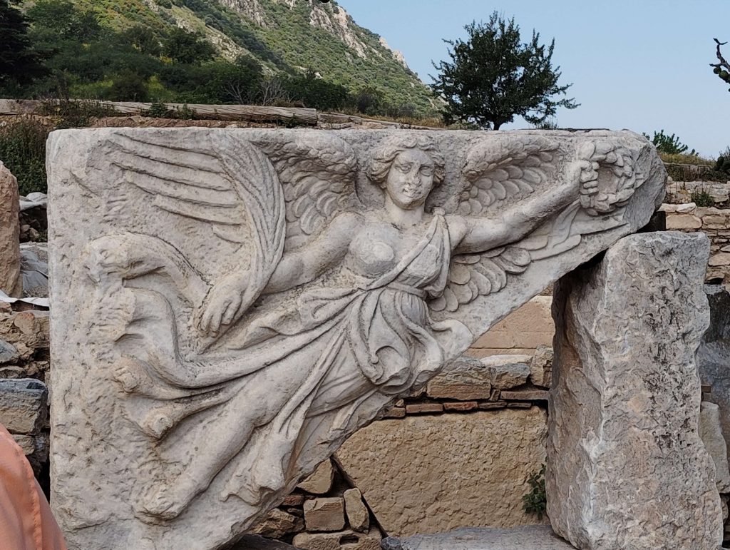 愛菲索斯 Ephesus : 阿特米斯神廟 Temple of Artemis
