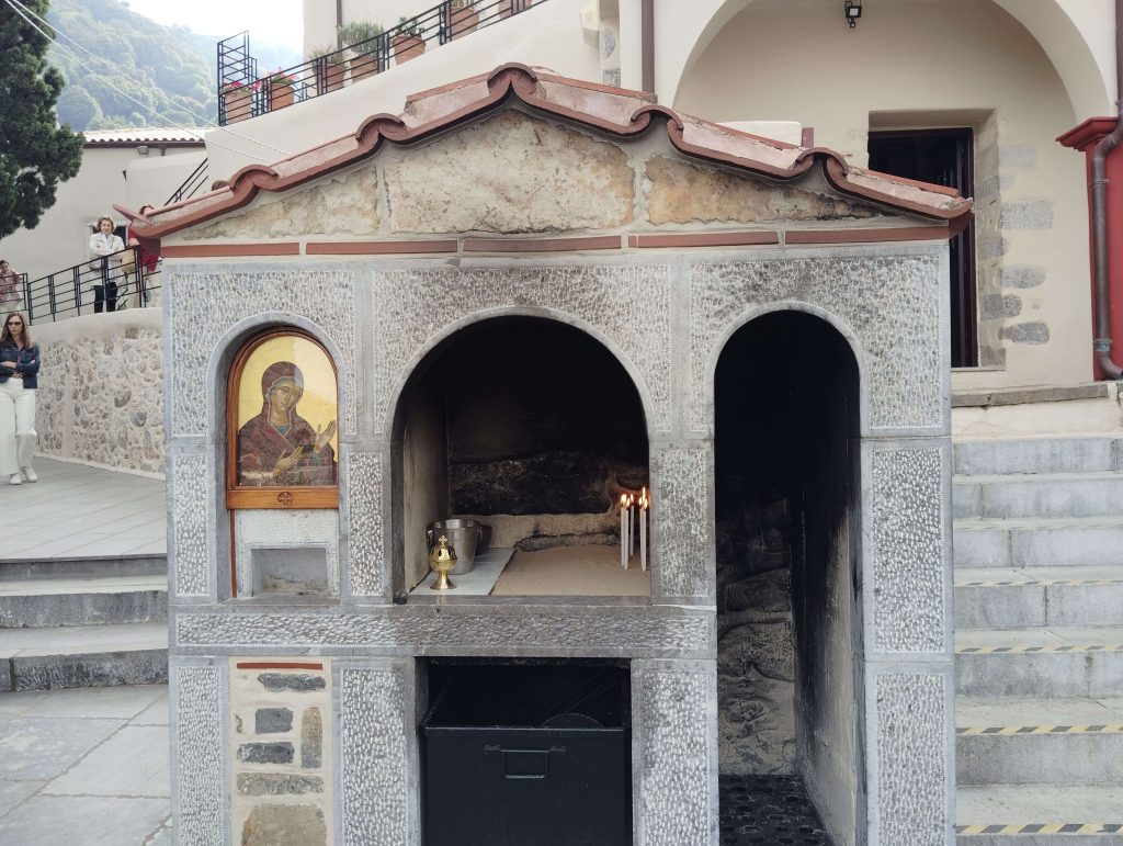 歐洲文明的源頭 - 克里特島 Crete : 靜謐修道院 Keras Kardiotissas Monastery