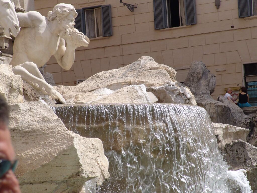 羅馬 : 許願池和它的 18 世紀巴洛克噴泉特萊維噴泉 Fontana di Trevi