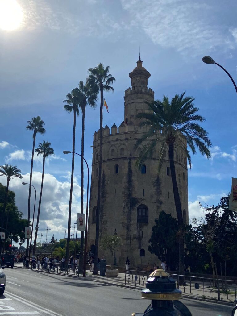 塞維亞 黃金塔 Torre del Oro