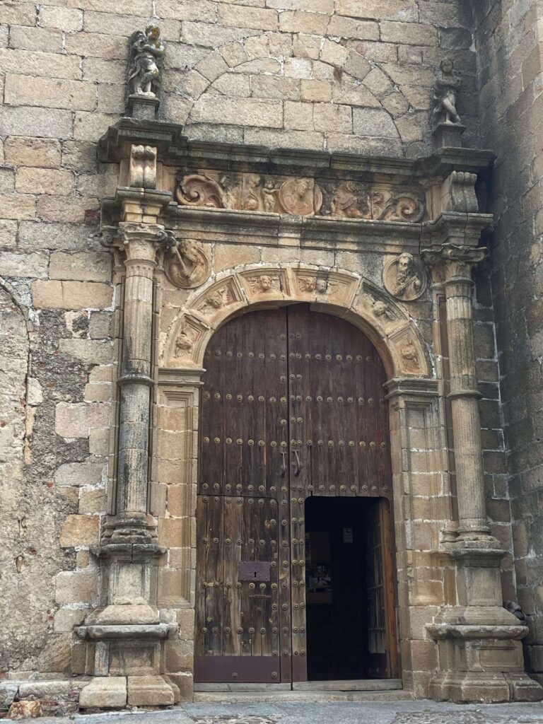 卡塞雷斯 Cáceres