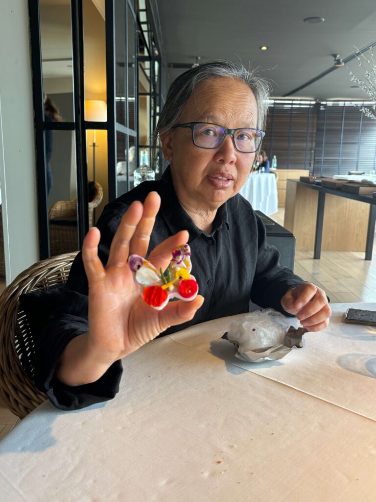 主餐也以海鮮、魚類、豆類爲主,變化多端。視覺、味覺完美搭配