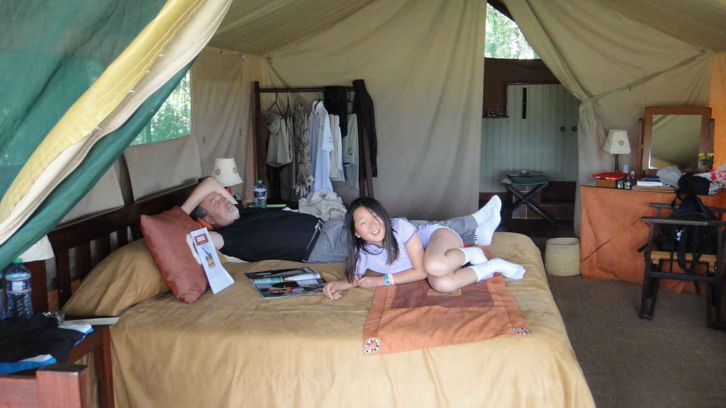 馬賽馬拉 Masai Mara 沒有圍欄的總督營地 扎營