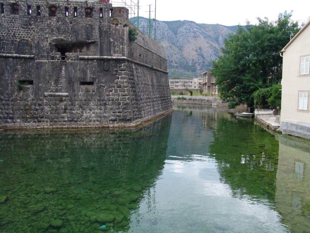 科托爾 Kotor : 舊城區 古護城