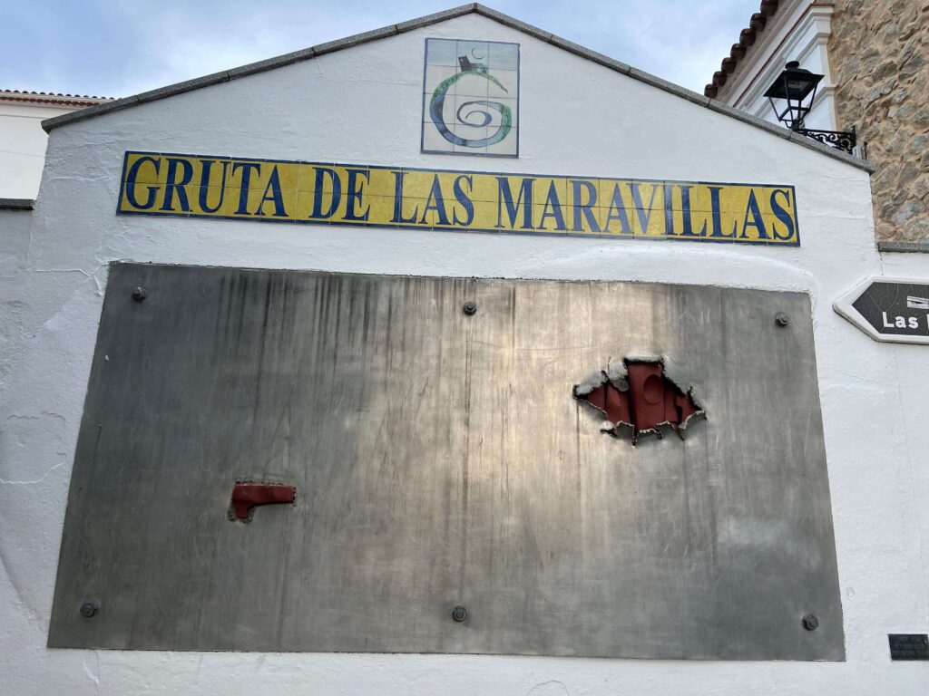 奇觀洞穴 Gruta de las Maravillas