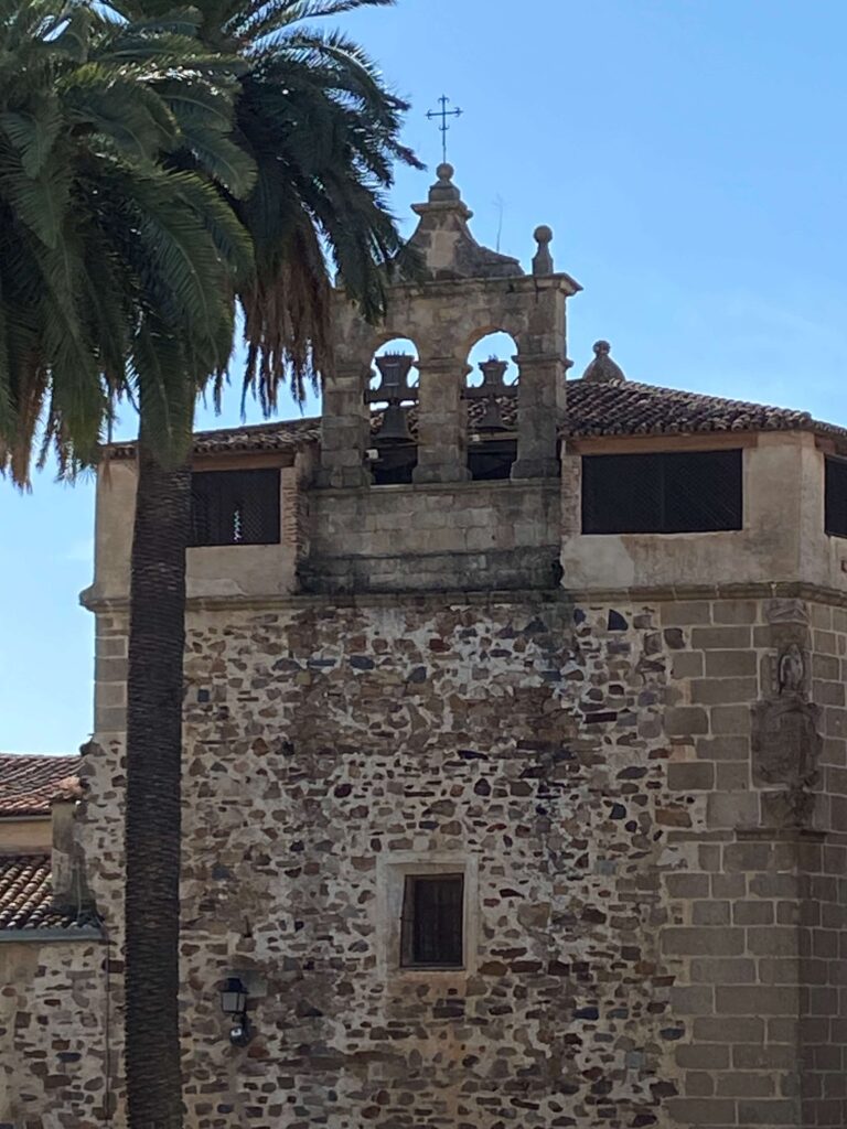 卡塞雷斯 Cáceres 羅馬時代重要的通行地與軍事、運輸、商旅的必經之地